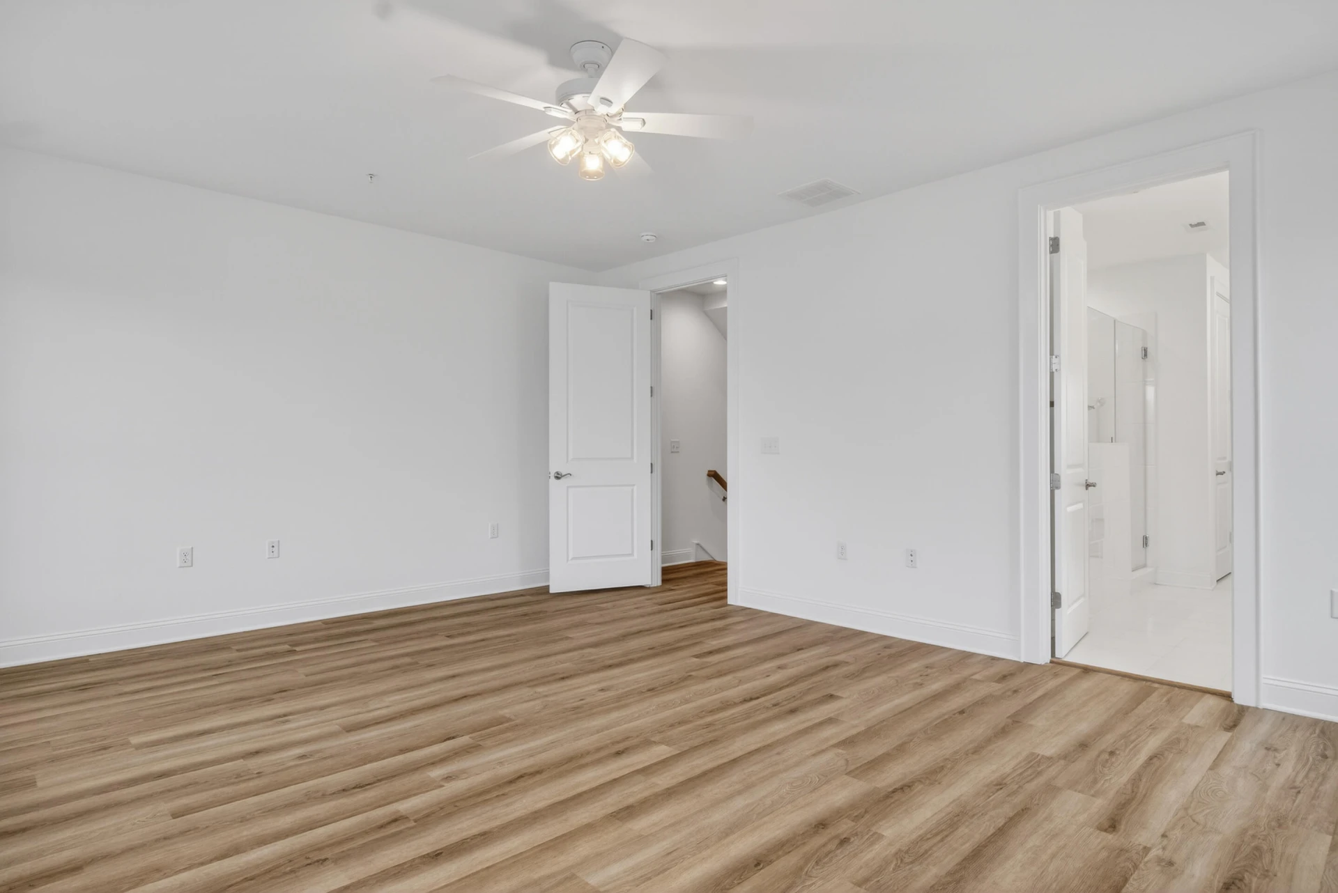 520 Belvedere AVE - Photo 29