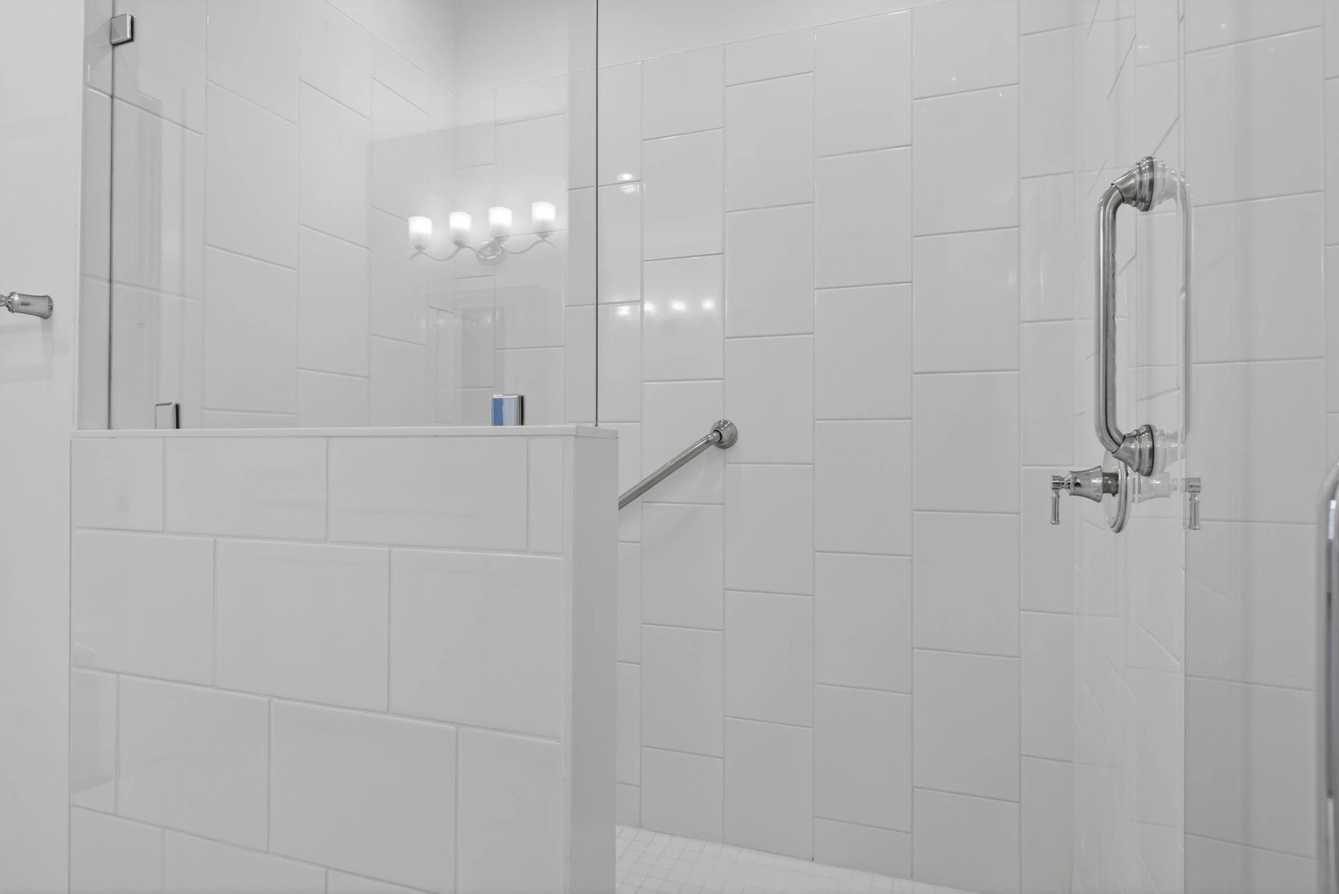 520 Belvedere AVE - Photo 31