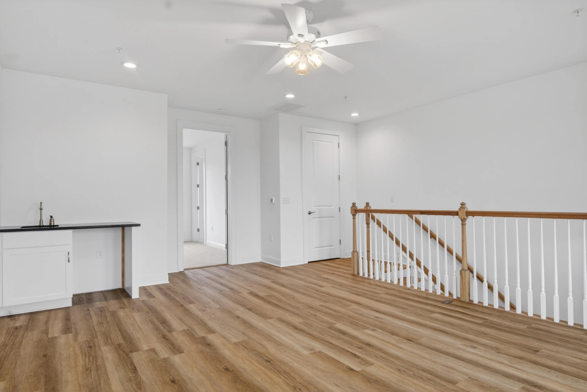 520 Belvedere AVE - Photo 41