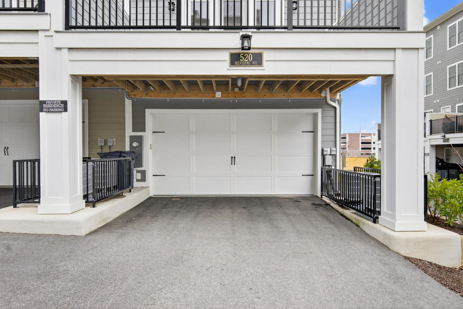 520 Belvedere AVE - Photo 51