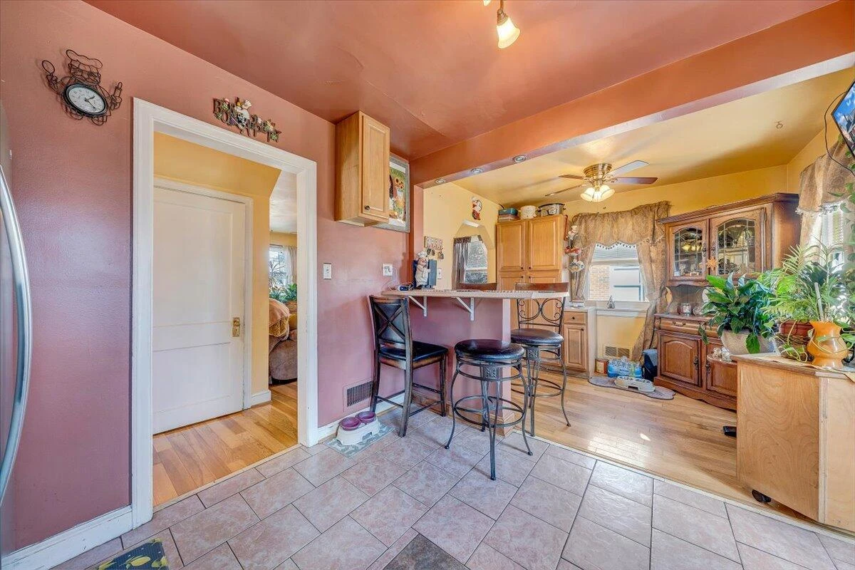 2913 Ravenwood AVE - Photo 11