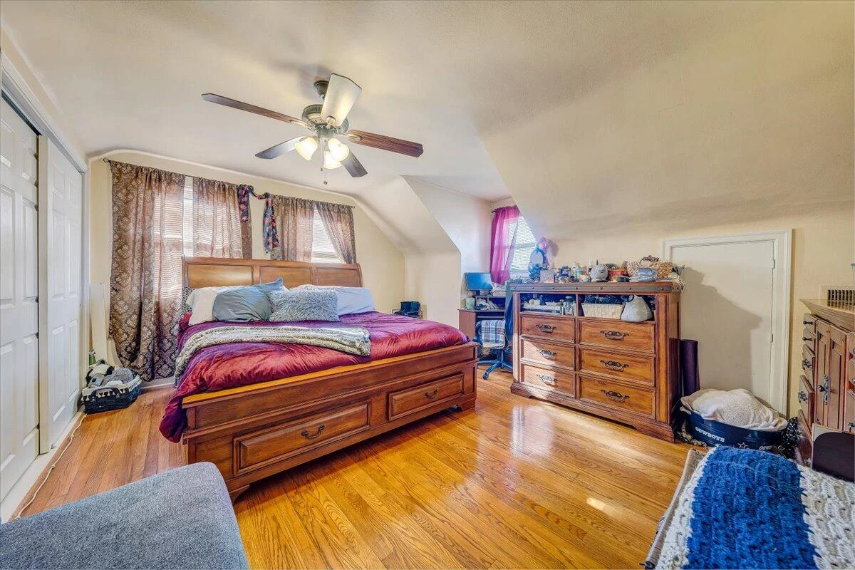 2913 Ravenwood AVE - Photo 17