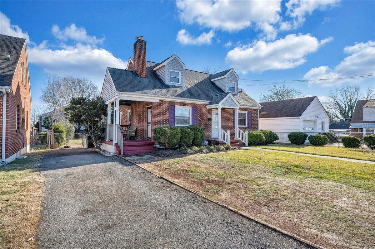 2913 Ravenwood AVE - Photo 34