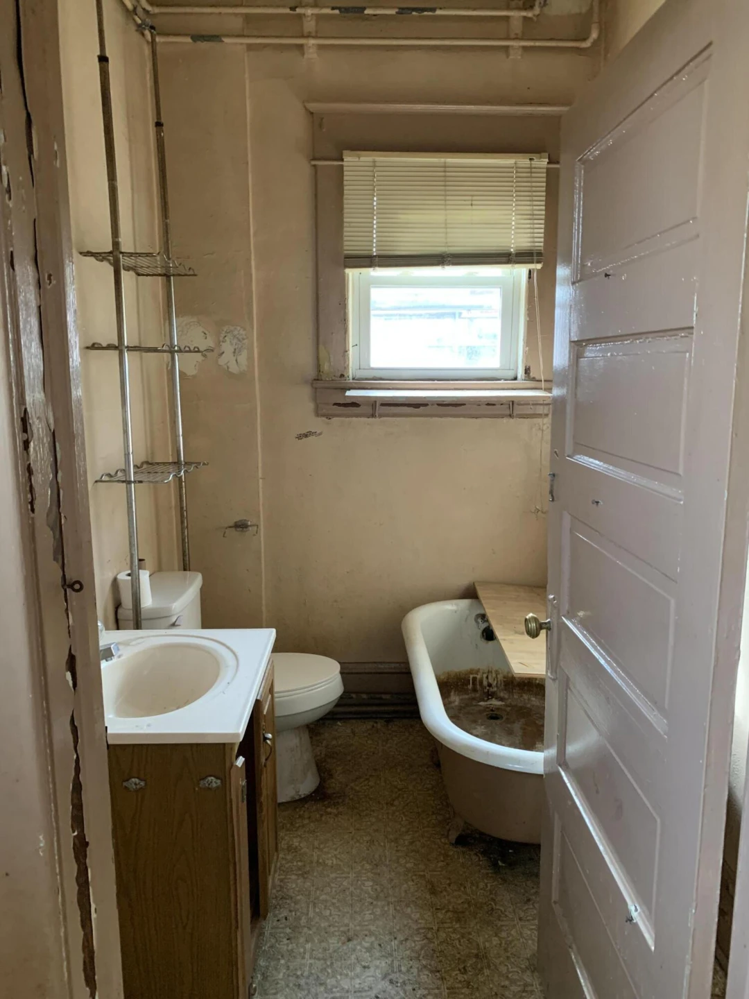 1338 Clarke AVE - Photo 15