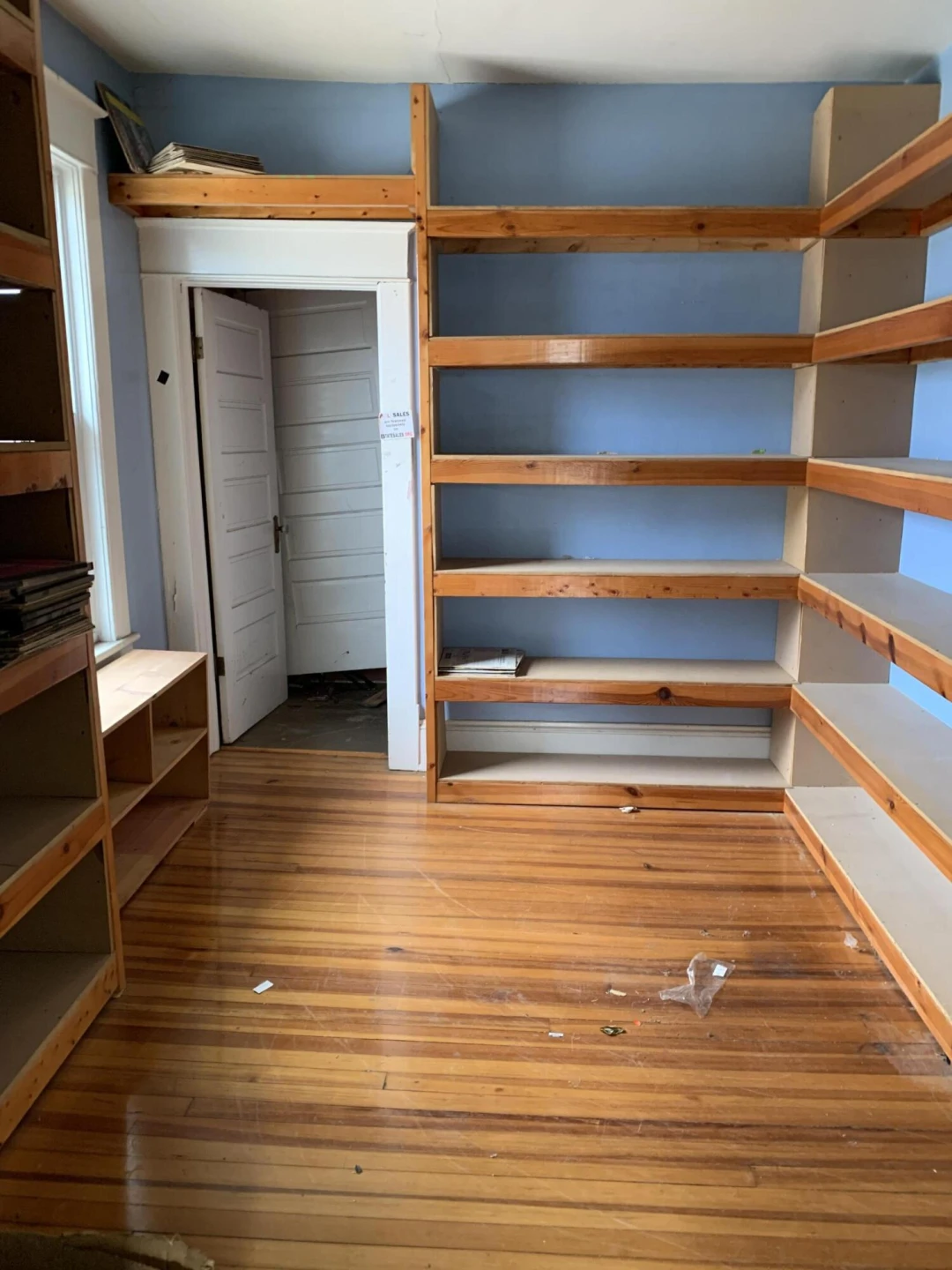 1338 Clarke AVE - Photo 8