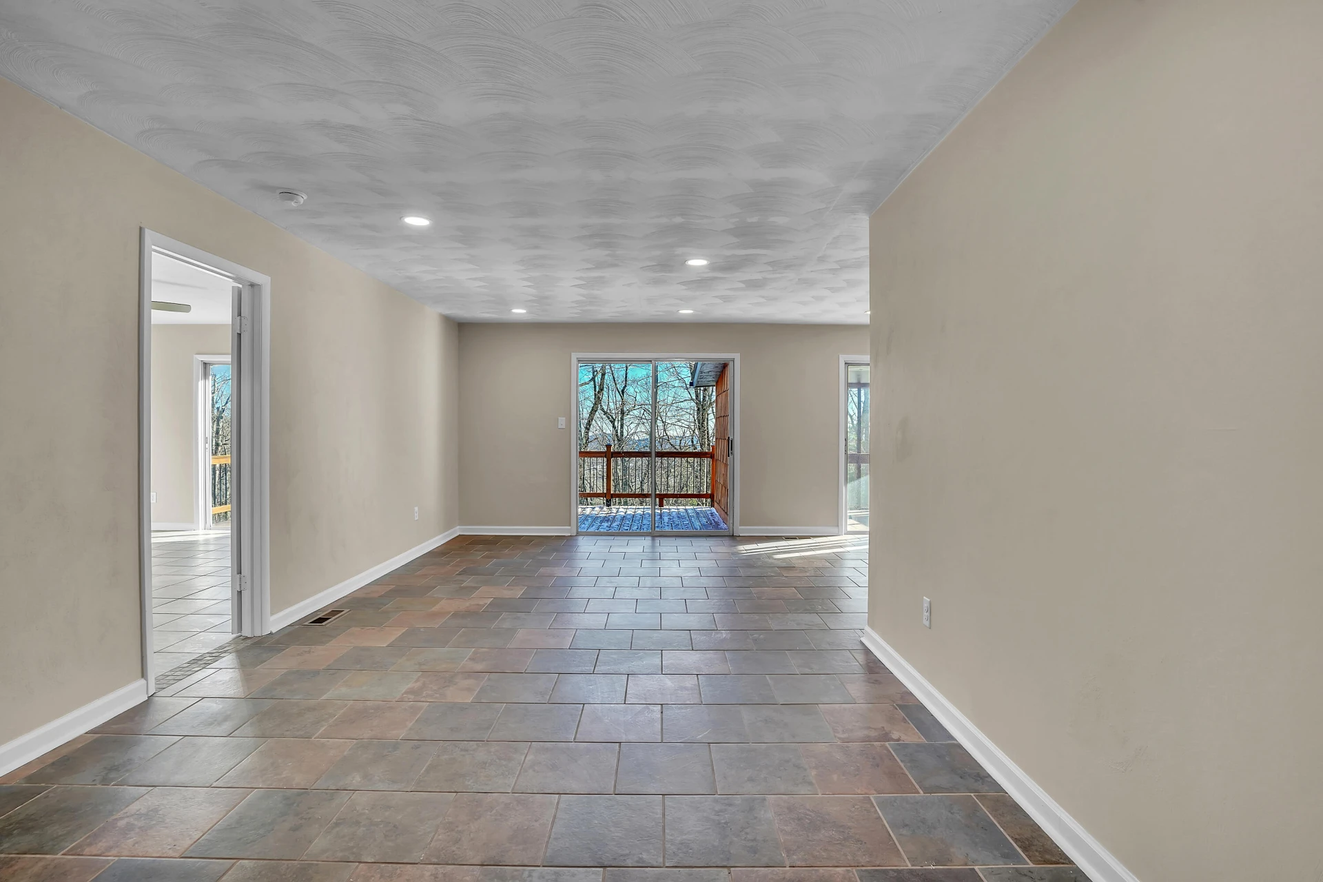 7923 Poor Mountain RD - Photo 4