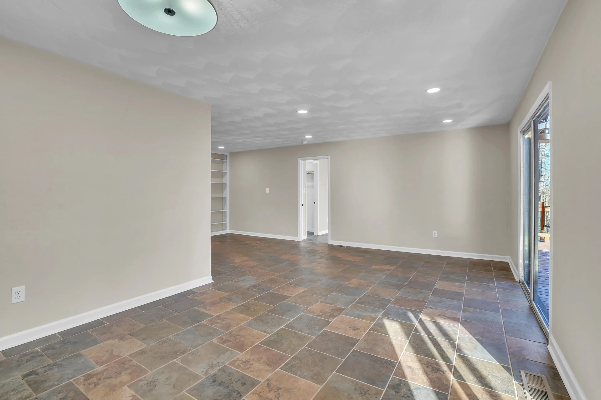 7923 Poor Mountain RD - Photo 6