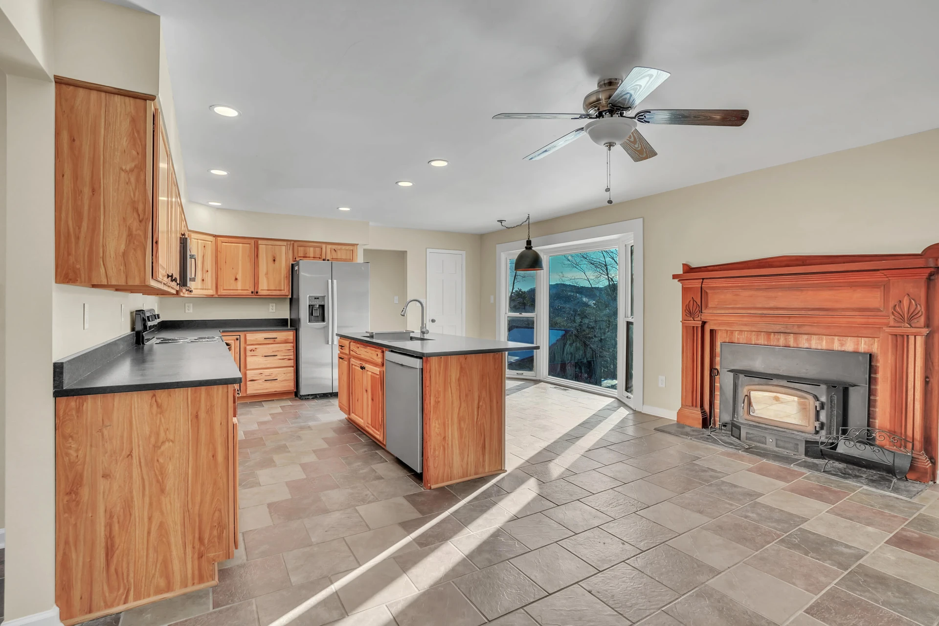 7923 Poor Mountain RD - Photo 8