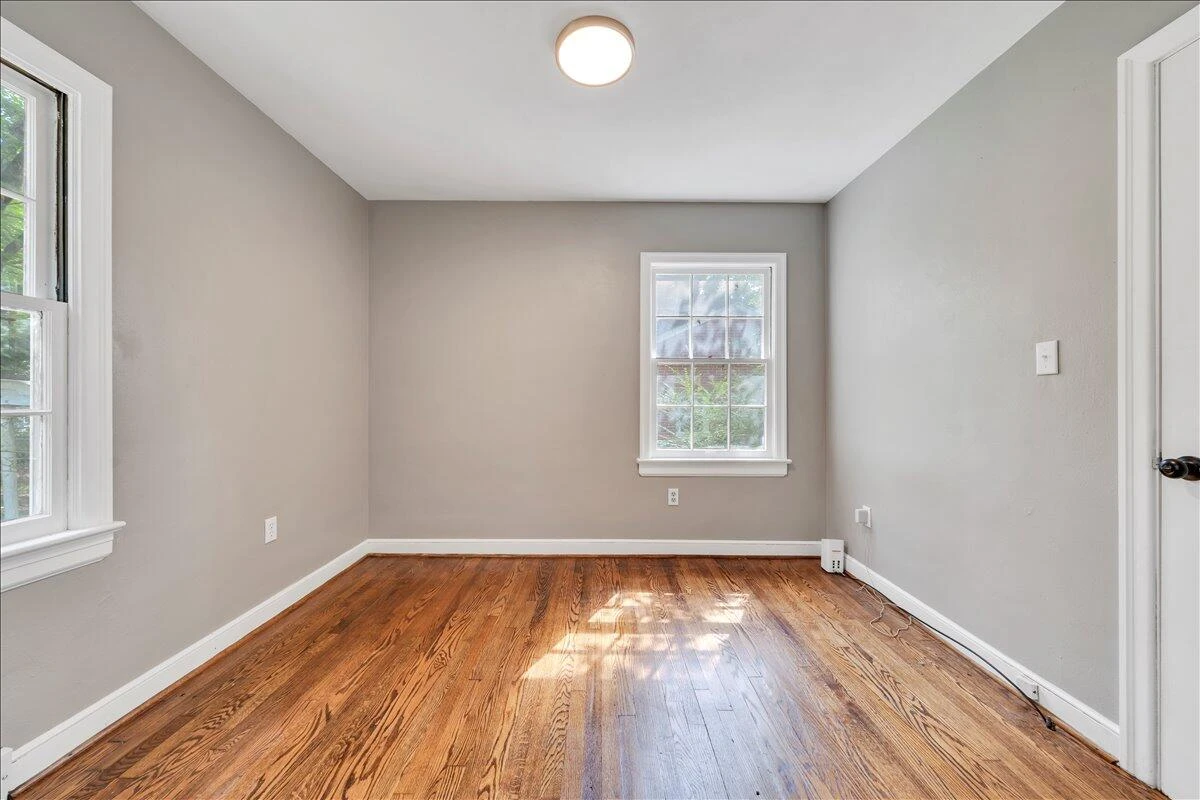 817 Hanover AVE - Photo 20