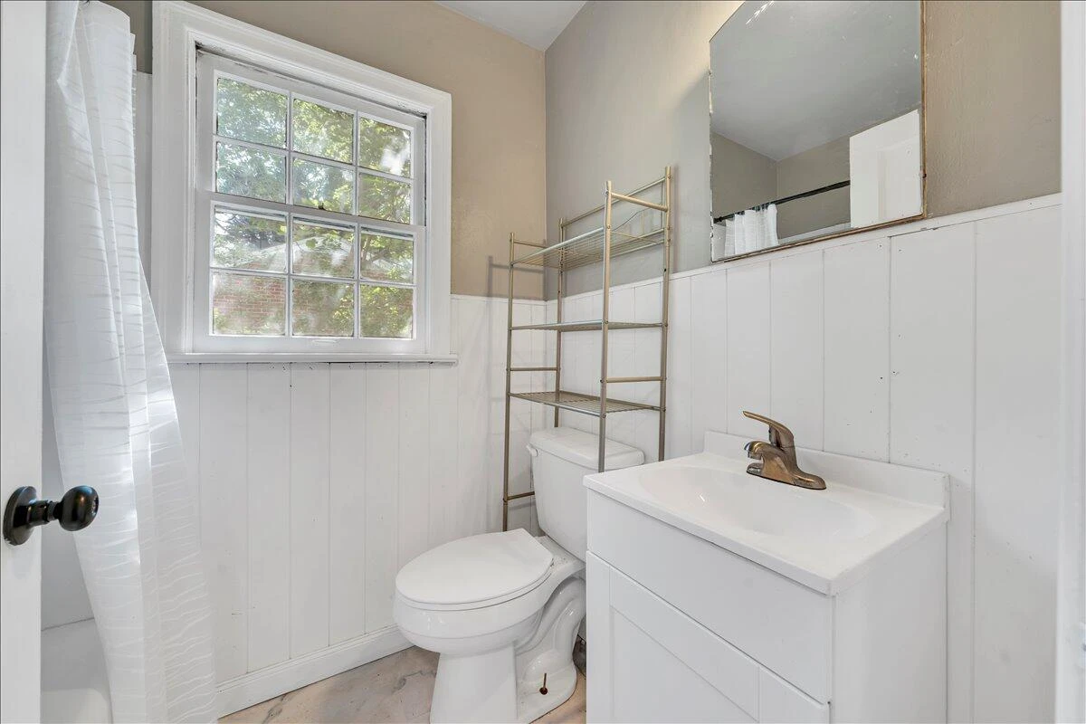 817 Hanover AVE - Photo 23