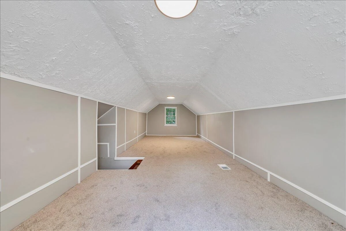817 Hanover AVE - Photo 24