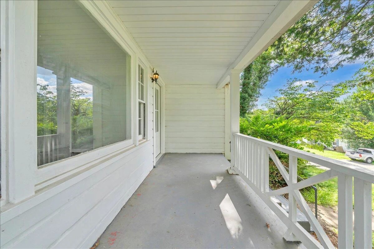817 Hanover AVE - Photo 30