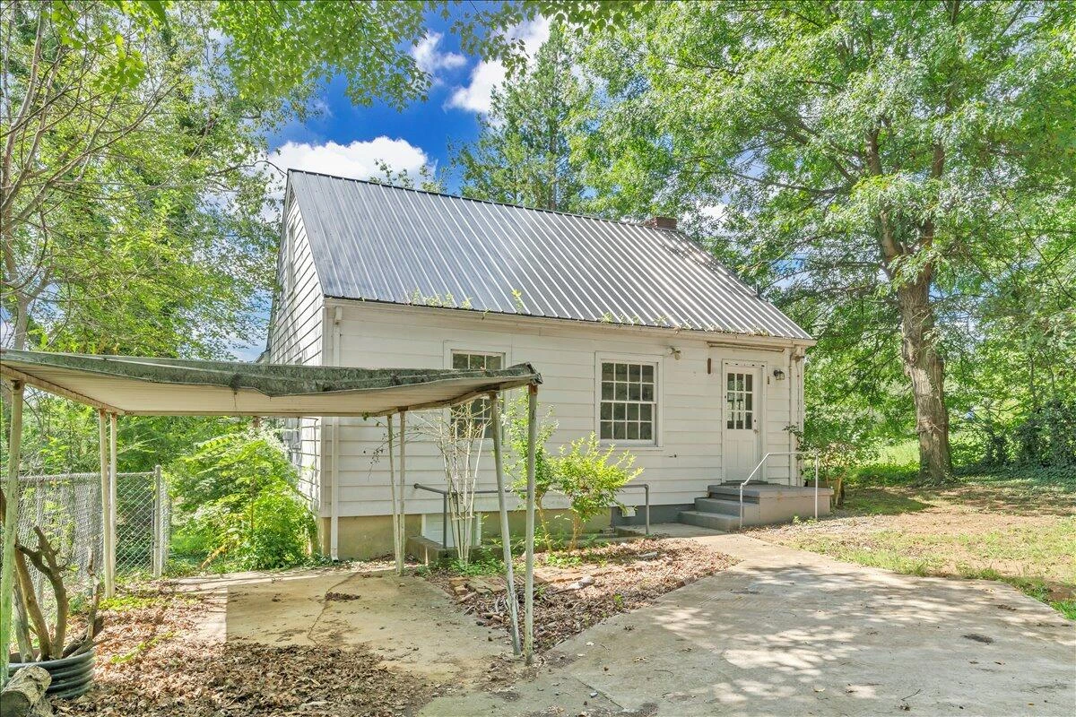 817 Hanover AVE - Photo 33
