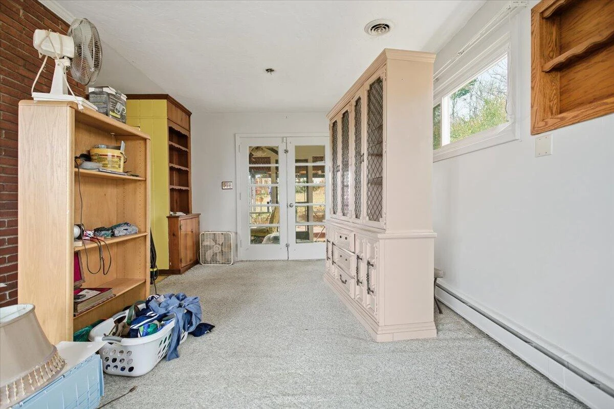 3636 Grandview AVE - Photo 4