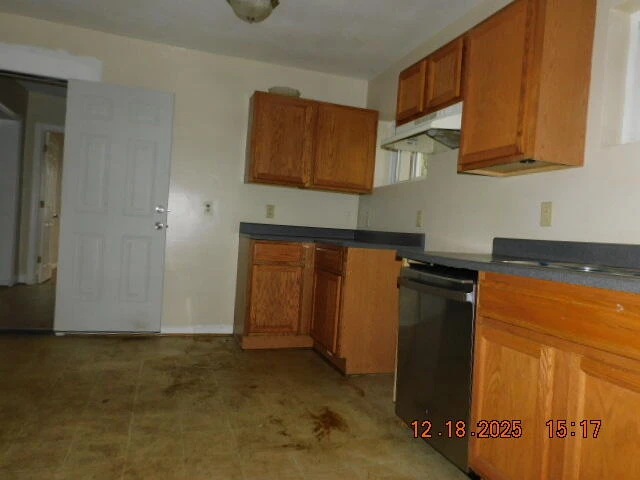 1222 Hamilton TER - Photo 9
