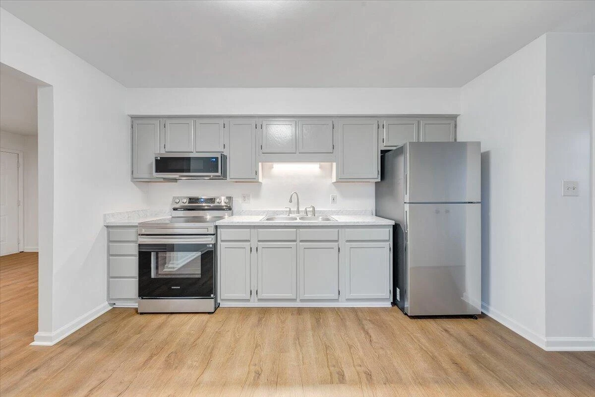 1208 Cleveland AVE - Photo 12