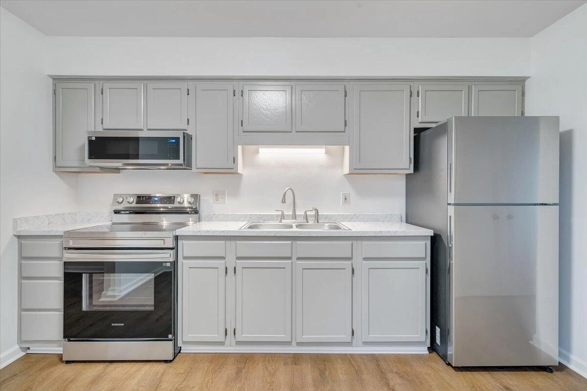 1208 Cleveland AVE - Photo 13
