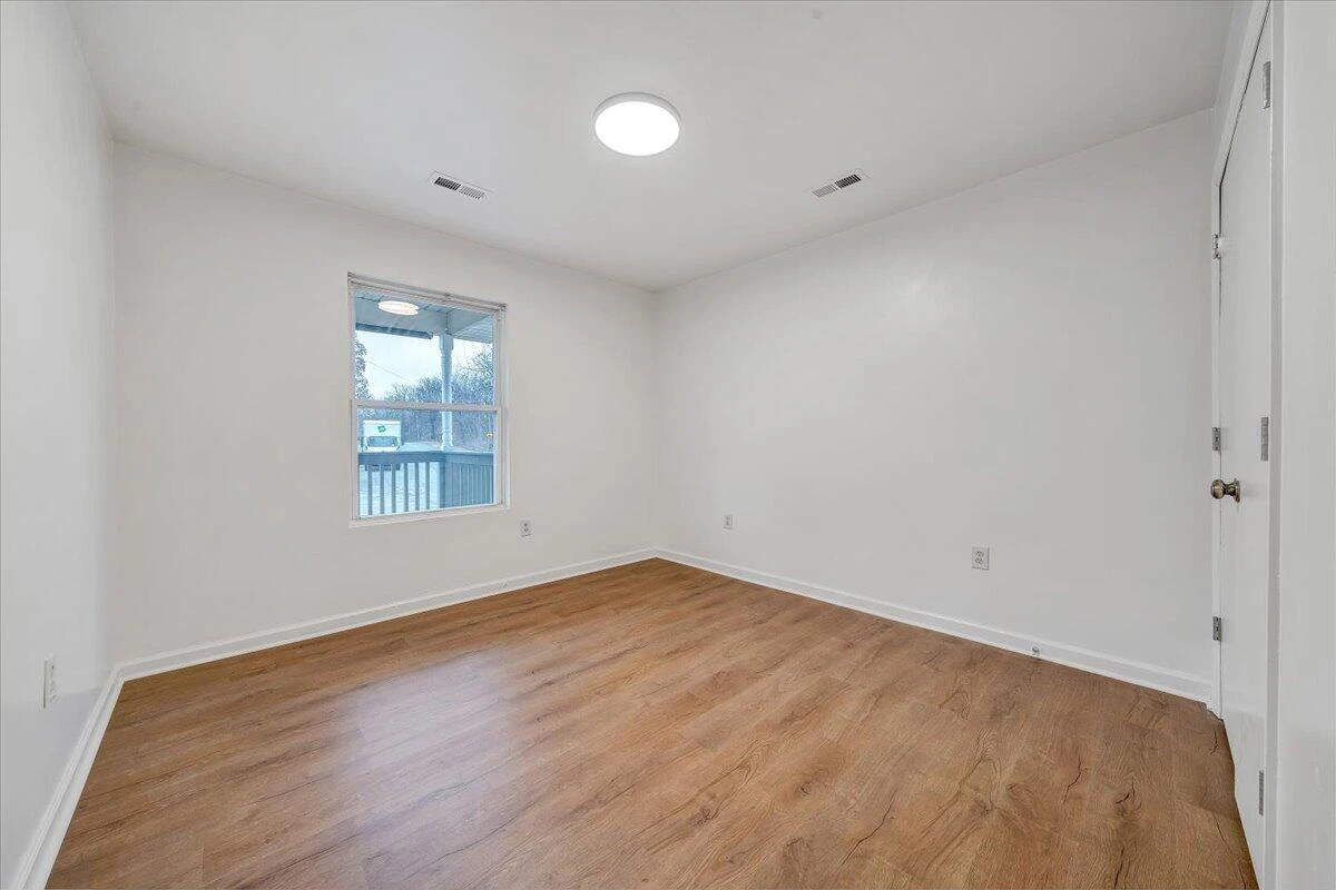 1208 Cleveland AVE - Photo 17