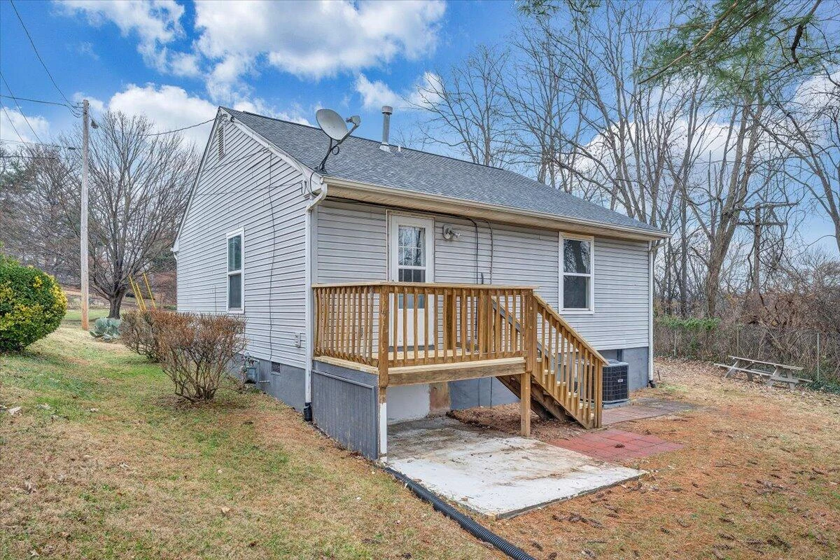 1208 Cleveland AVE - Photo 22