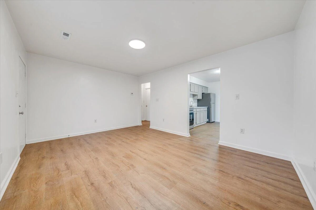 1208 Cleveland AVE - Photo 8