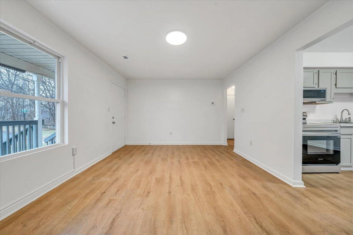 1208 Cleveland AVE - Photo 9