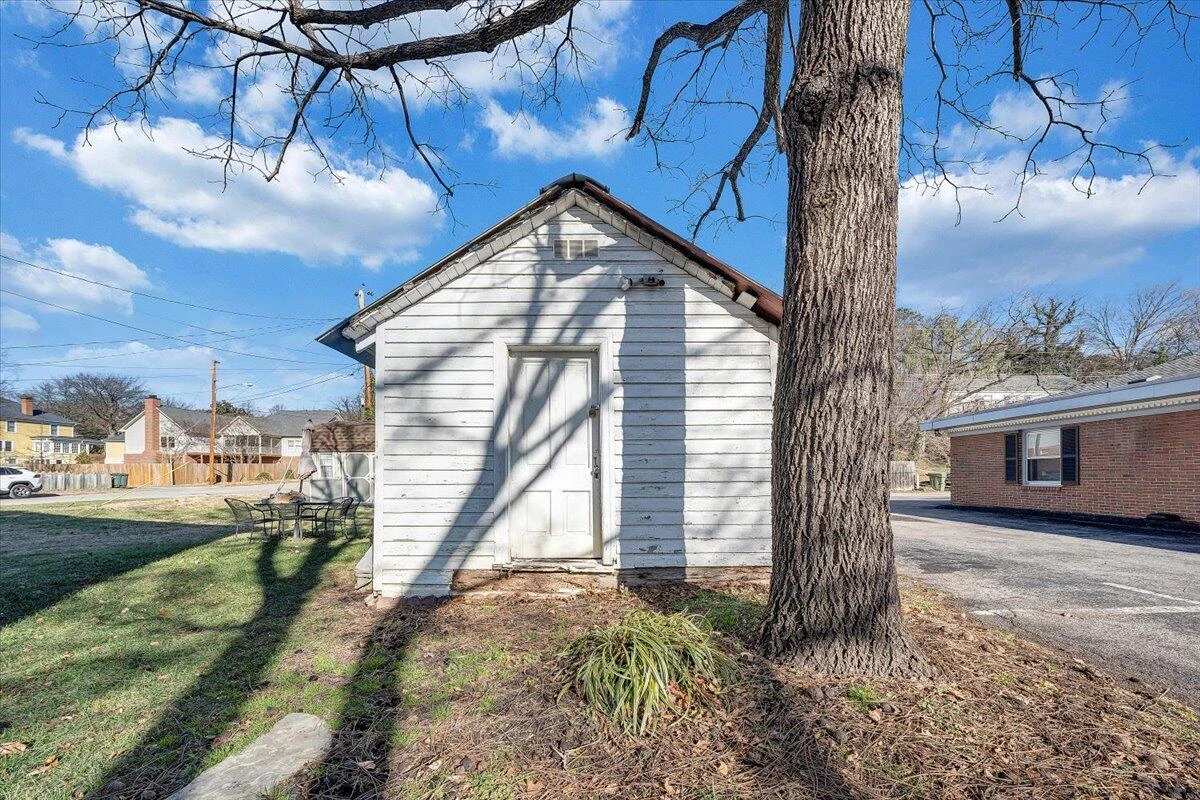 501 Roanoke BLVD - Photo 11
