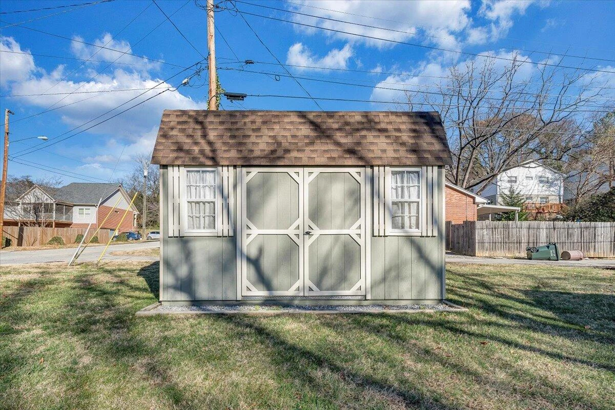 501 Roanoke BLVD - Photo 12