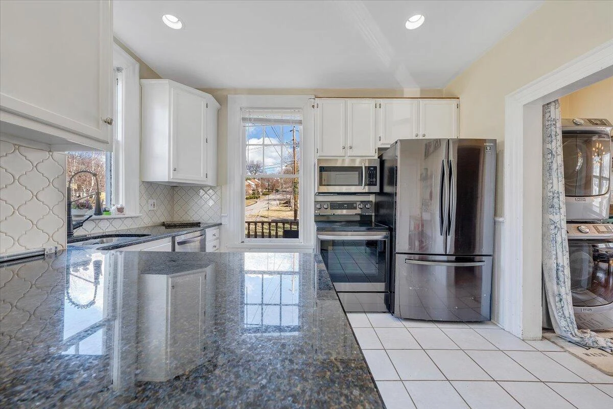 501 Roanoke BLVD - Photo 29