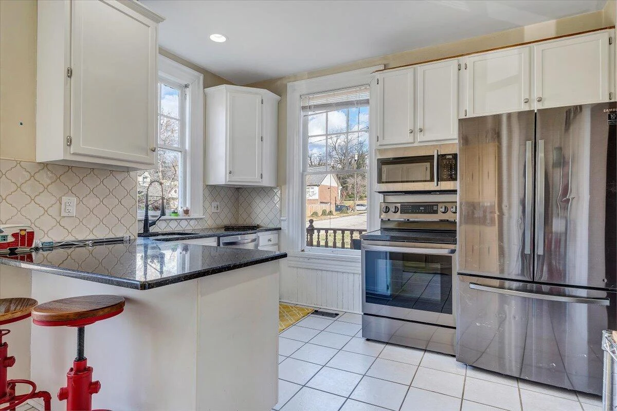 501 Roanoke BLVD - Photo 30