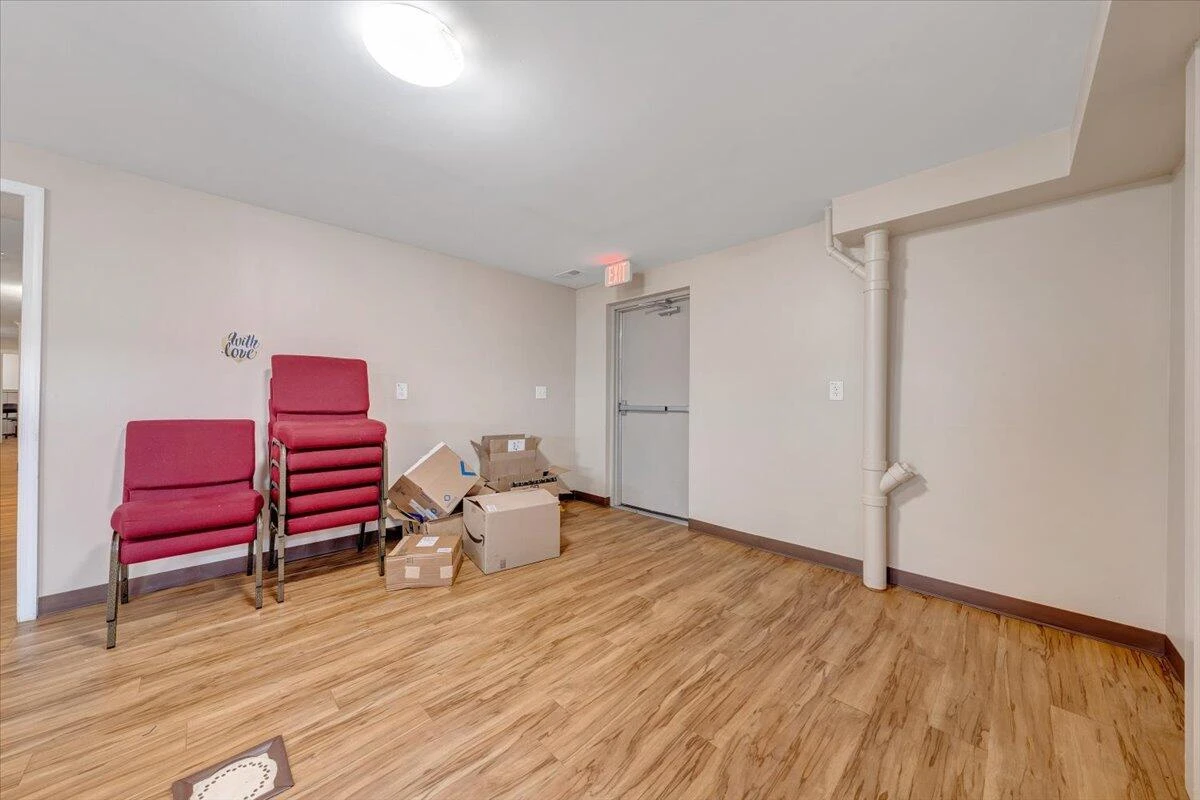 418 Beverly AVE - Photo 30