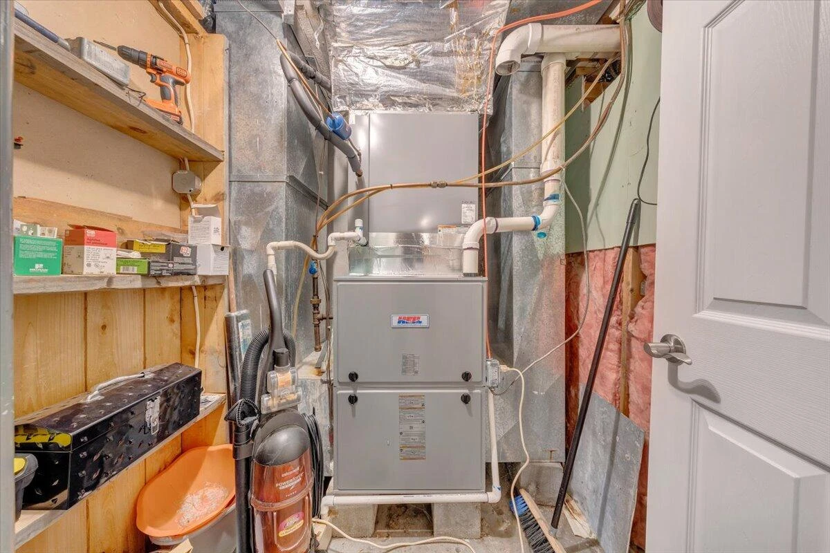 418 Beverly AVE - Photo 43