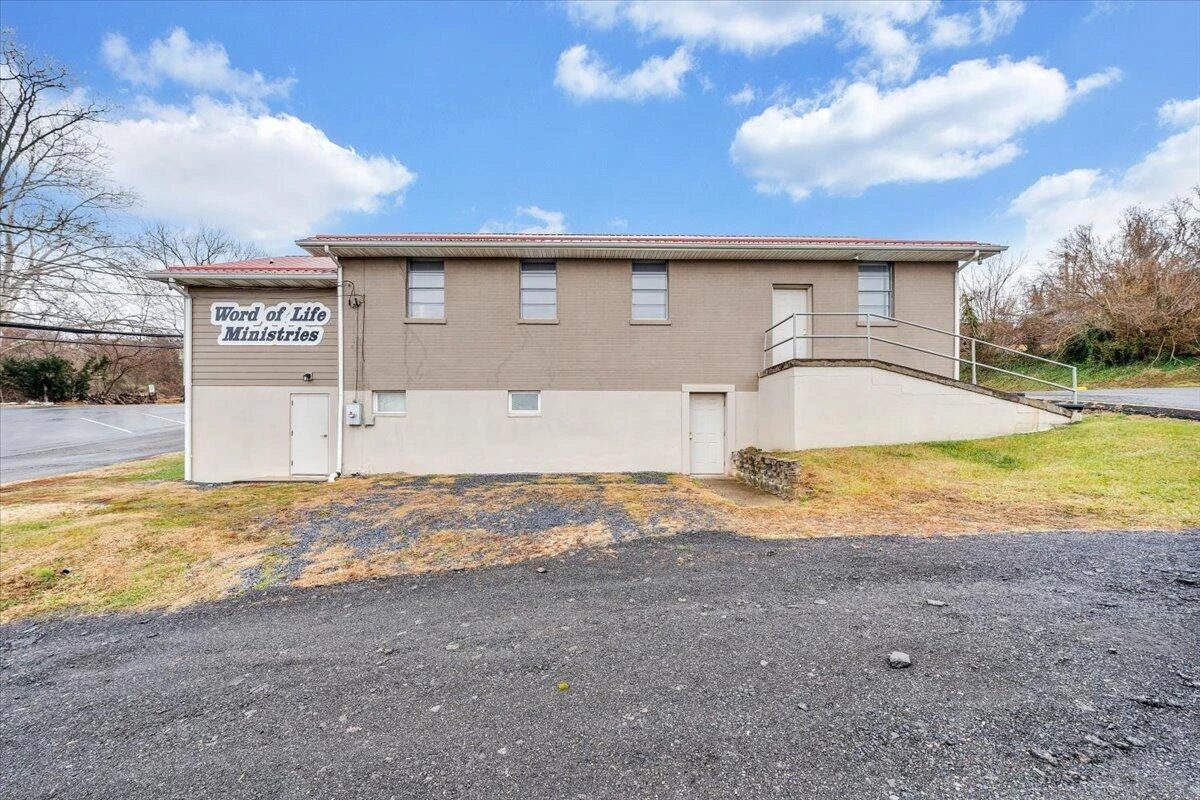 418 Beverly AVE - Photo 45