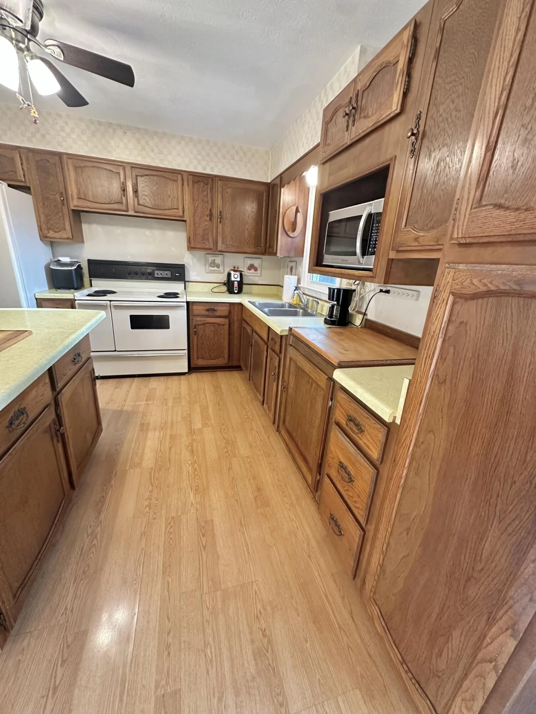 605 Chestnut ST - Photo 17