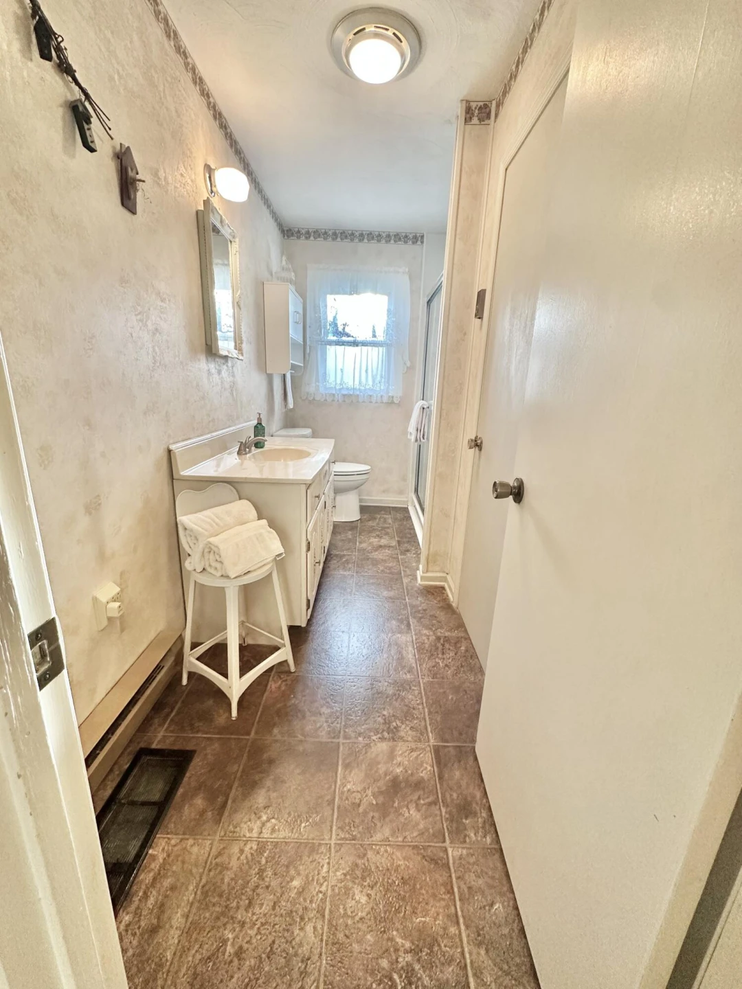 605 Chestnut ST - Photo 22