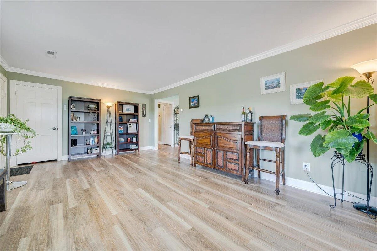 6807 Tinkerdale RD - Photo 13