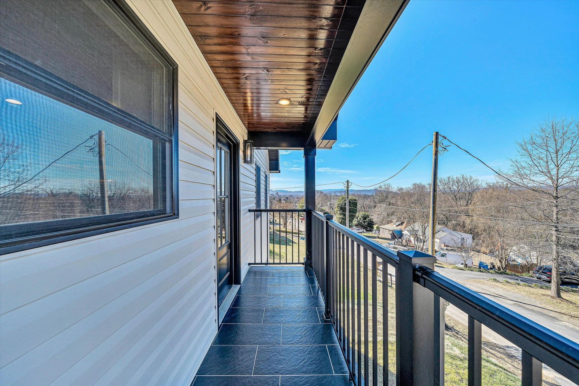1617 Eastgate AVE - Photo 14