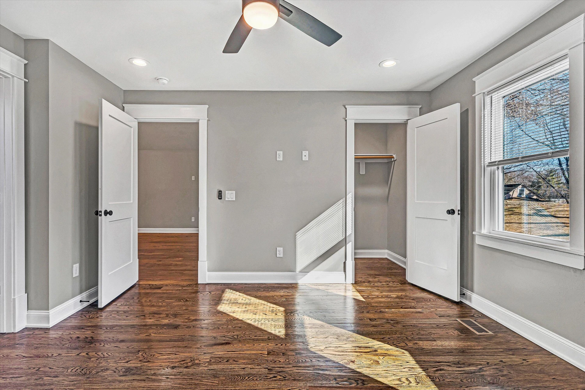 1617 Eastgate AVE - Photo 22