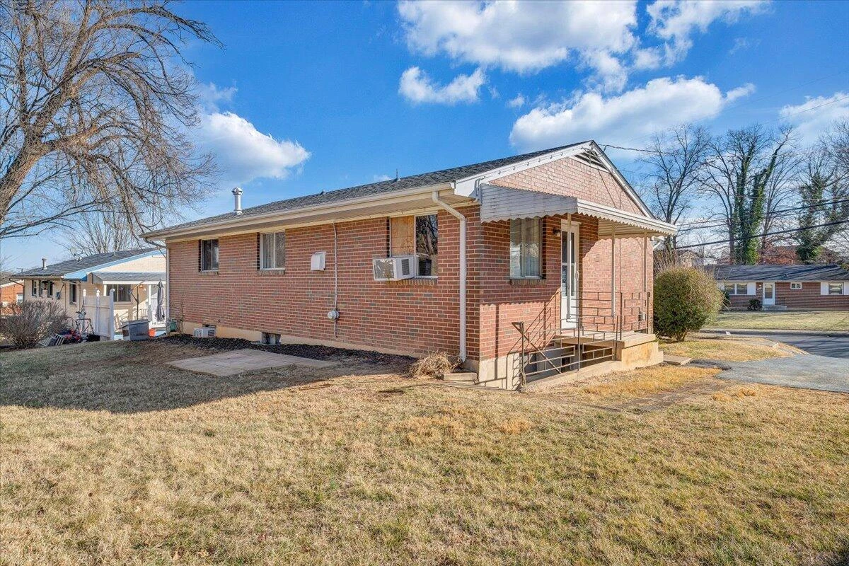 3651 TROUTLAND AVE - Photo 22
