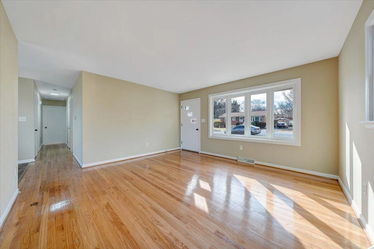 5809 Sierra DR - Photo 18