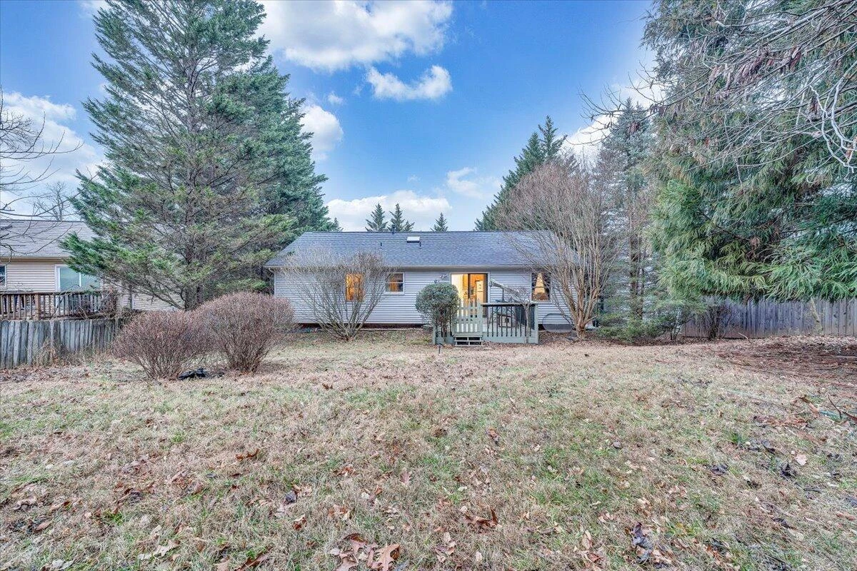 2720 Grandin RD - Photo 16