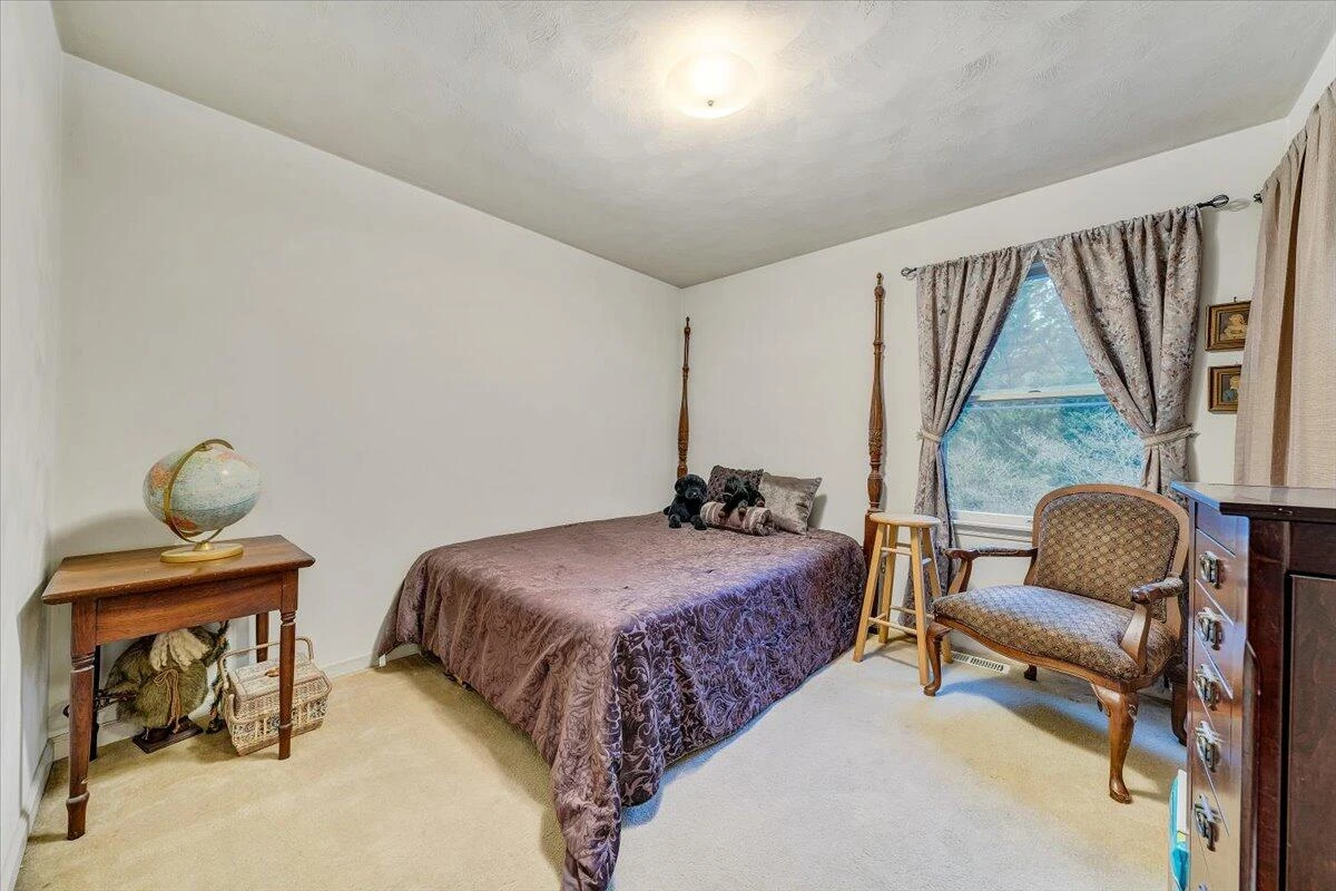 2720 Grandin RD - Photo 39