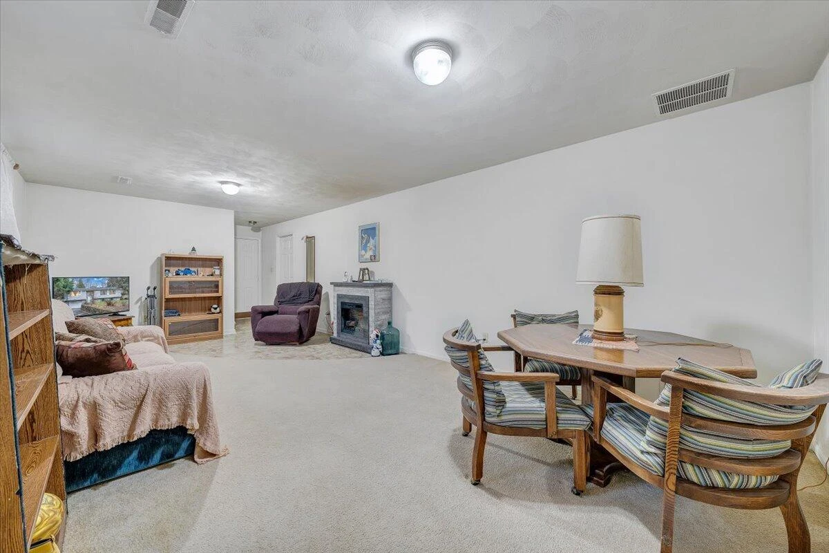 2720 Grandin RD - Photo 48