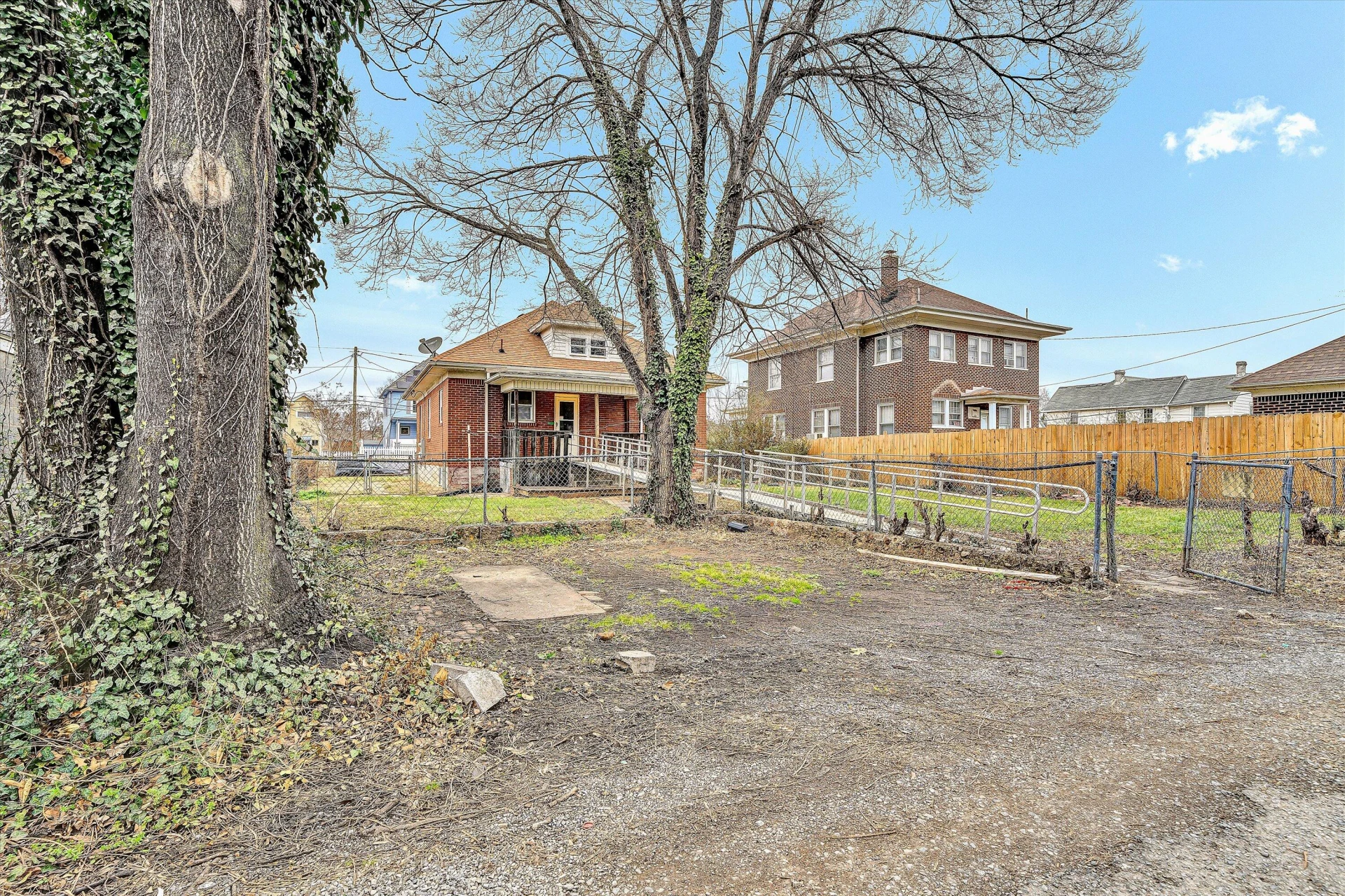 919 Dale AVE - Photo 17