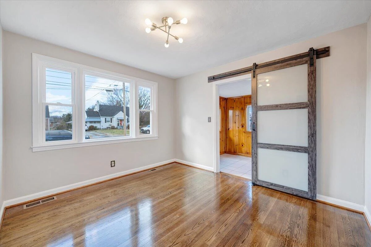 4713 Delray ST - Photo 11