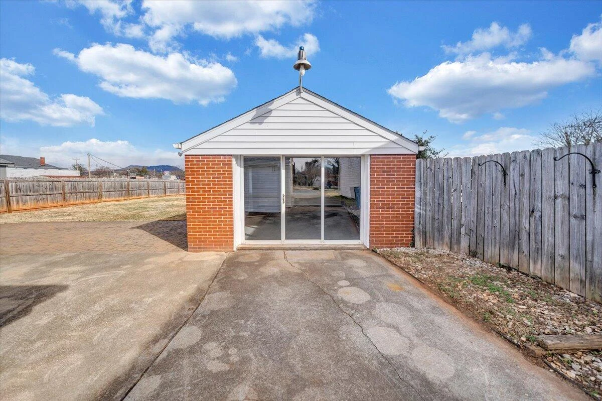 4713 Delray ST - Photo 40