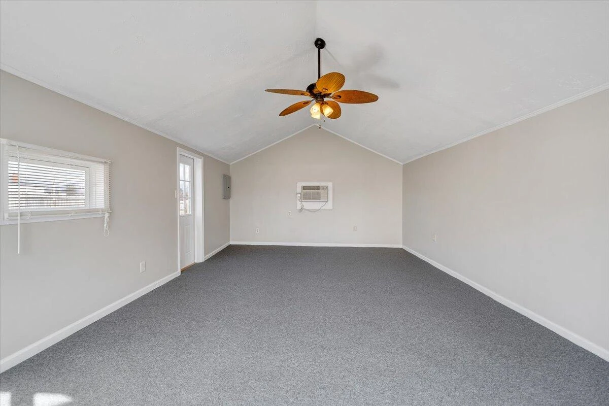 4713 Delray ST - Photo 42