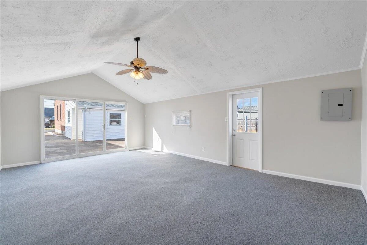 4713 Delray ST - Photo 44