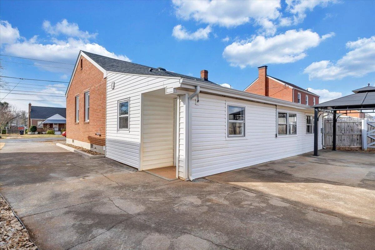4713 Delray ST - Photo 54