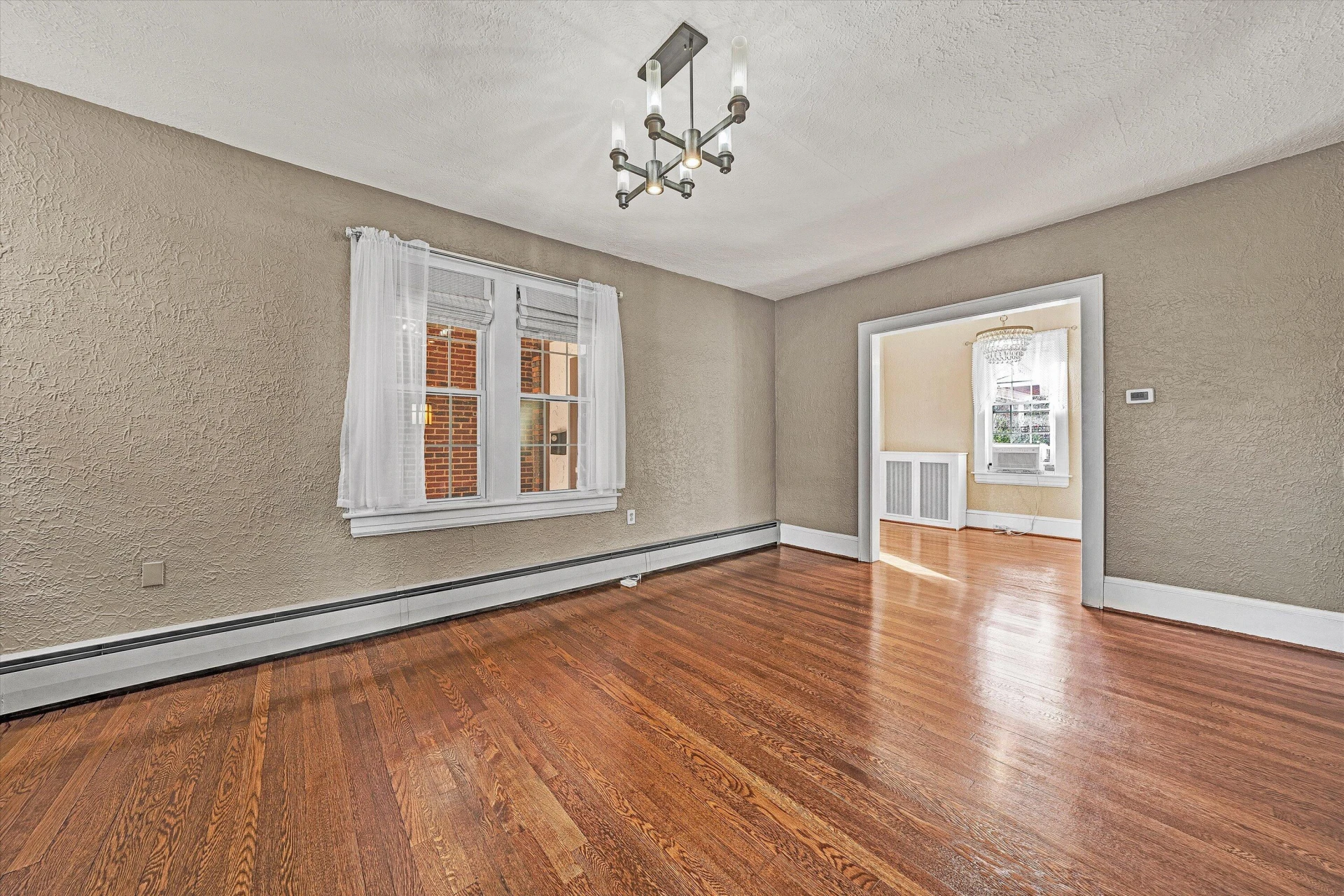 2705 Wycliffe AVE - Photo 16