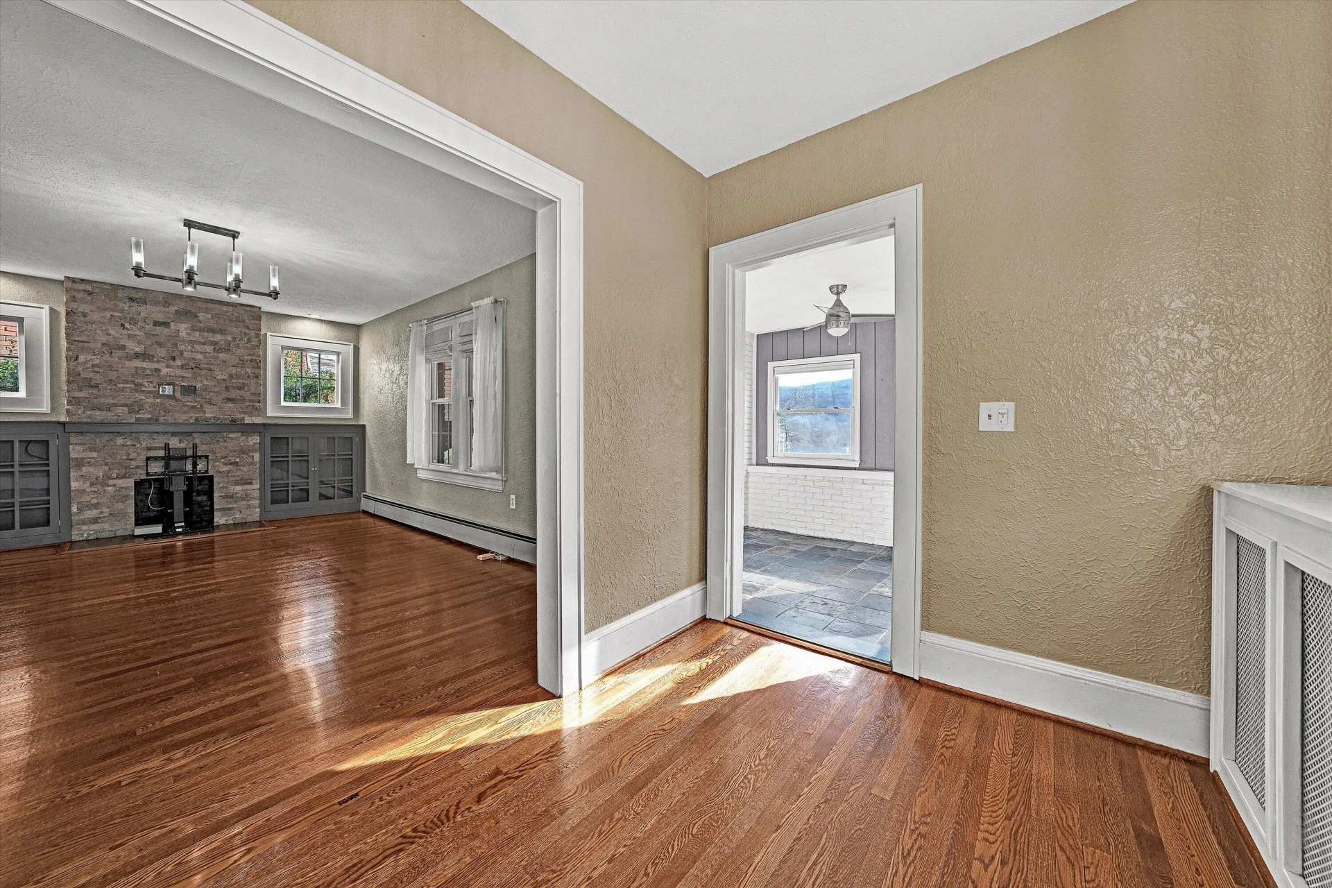 2705 Wycliffe AVE - Photo 17